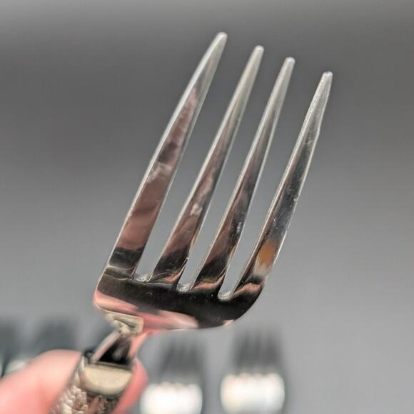 Gibson Roseland Salad Forks Set of 7 Pearlescent Pink Handles Ornate Vintage - Picture 7 of 8